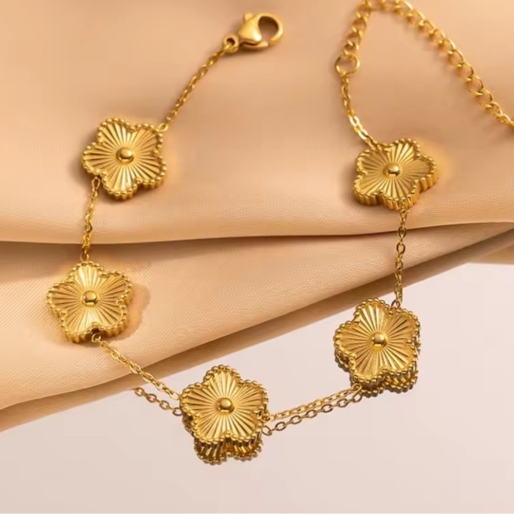 5 motifs Alham arpels  women’s Gold color Floral Bracelet stainless steel